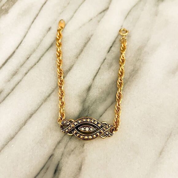 Vintage Avon Bracelet Gold Crystal Chain Stackable Dainty Retro - Picture 1 of 4